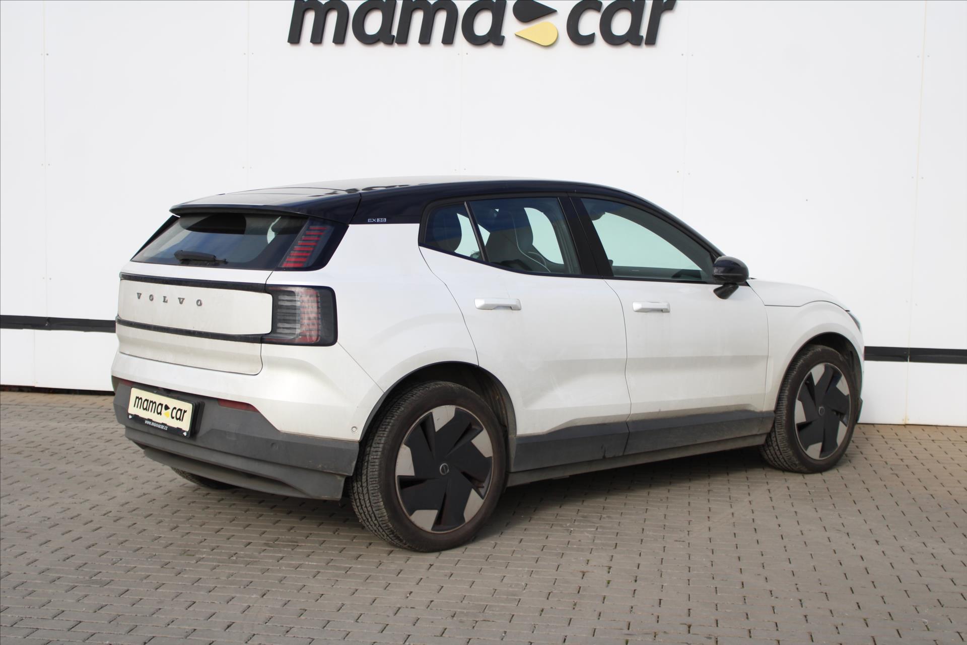 Volvo EX30