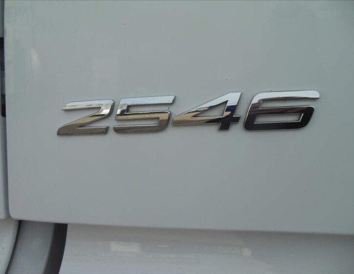 Mercedes-Benz Ostatní 6