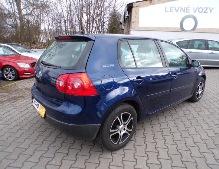 Volkswagen Golf Hatchback 1,4 l 59 kw
