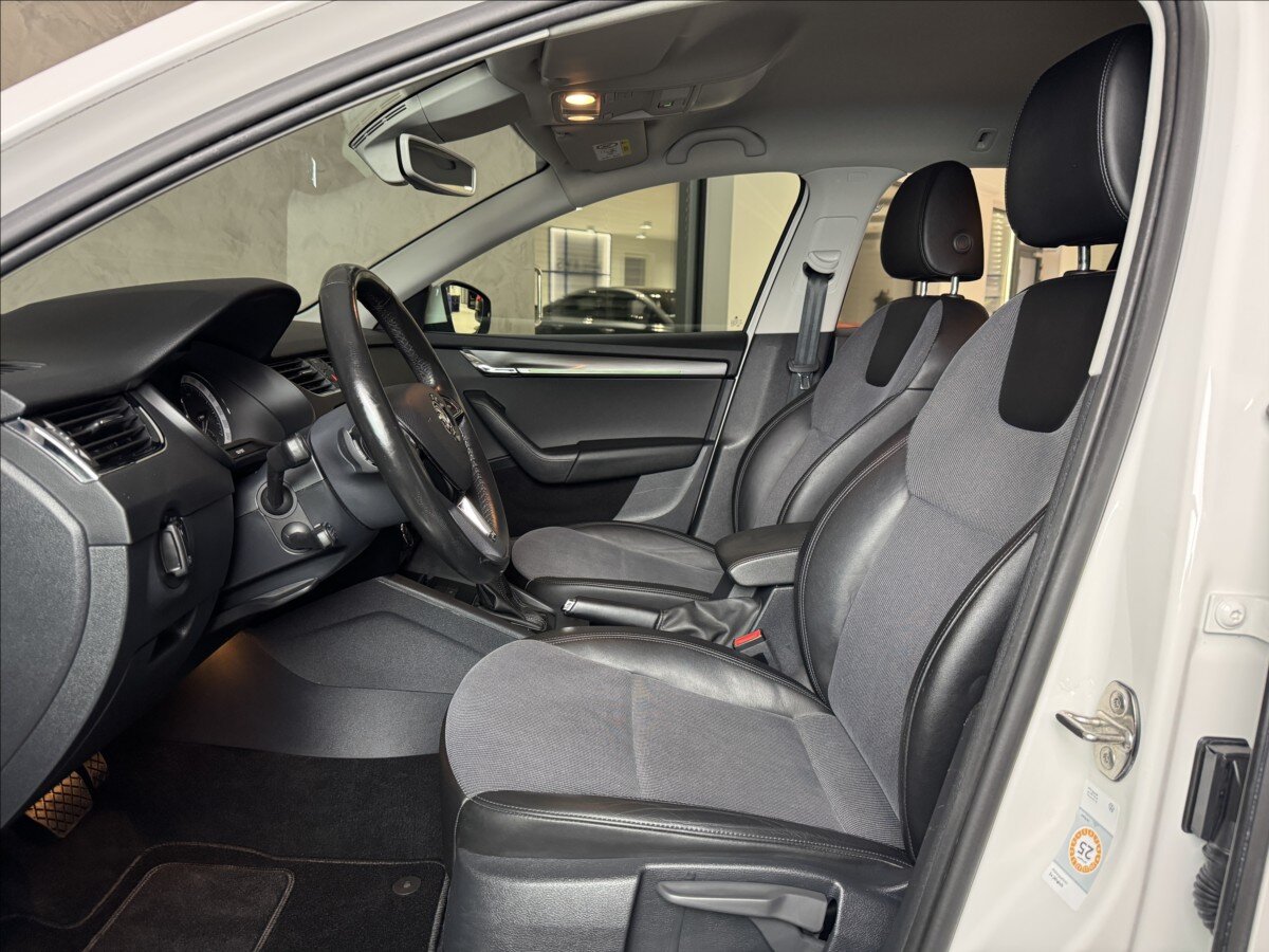 Škoda Octavia Kombi 2,0 l 110 kw