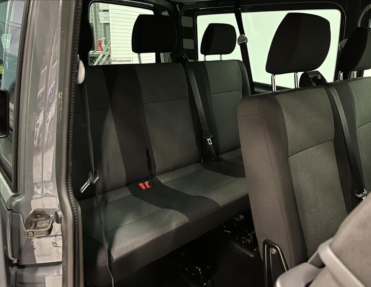 Volkswagen Transporter 21