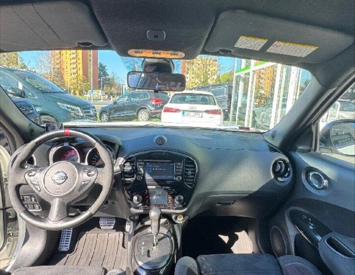 Nissan Juke Hatchback 1,6 l 147 kw
