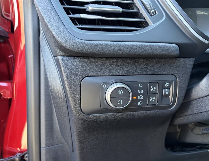 Ford Kuga Kombi 2,0 l 140 kw