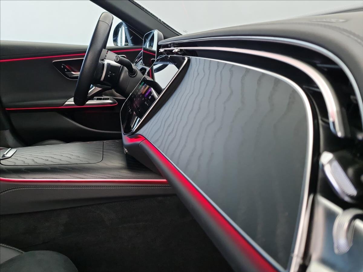 Mercedes-Benz Třídy E Kombi 2,0 l 145 kw