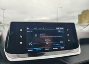 Peugeot 2008 SUV 1,2 l 96 kw