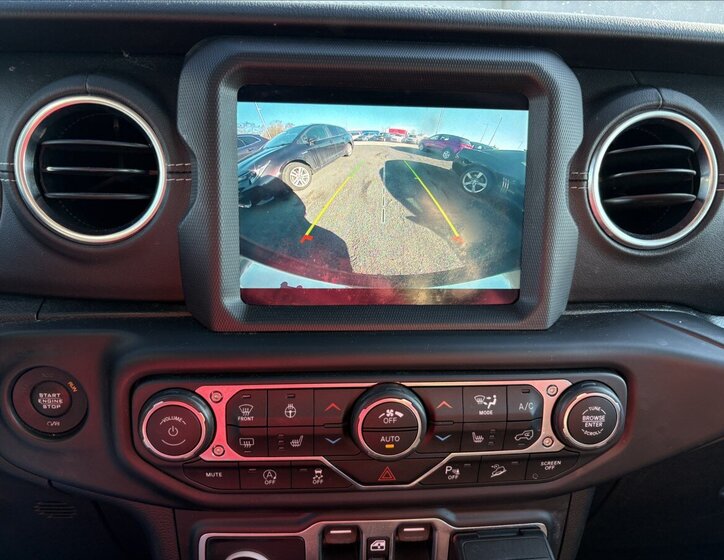 Jeep Wrangler Ostatní 2,1 l 147 kw