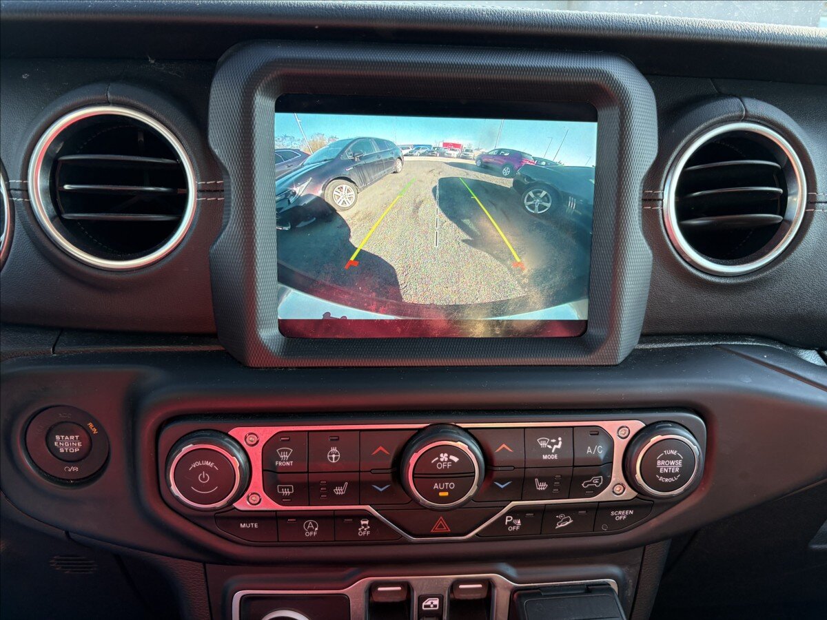 Jeep Wrangler Ostatní 2,1 l 147 kw