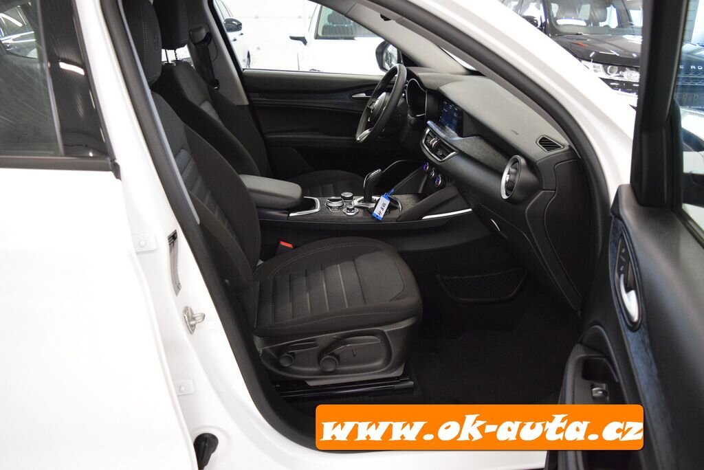 Alfa Romeo Stelvio SUV 0,0 140 kw