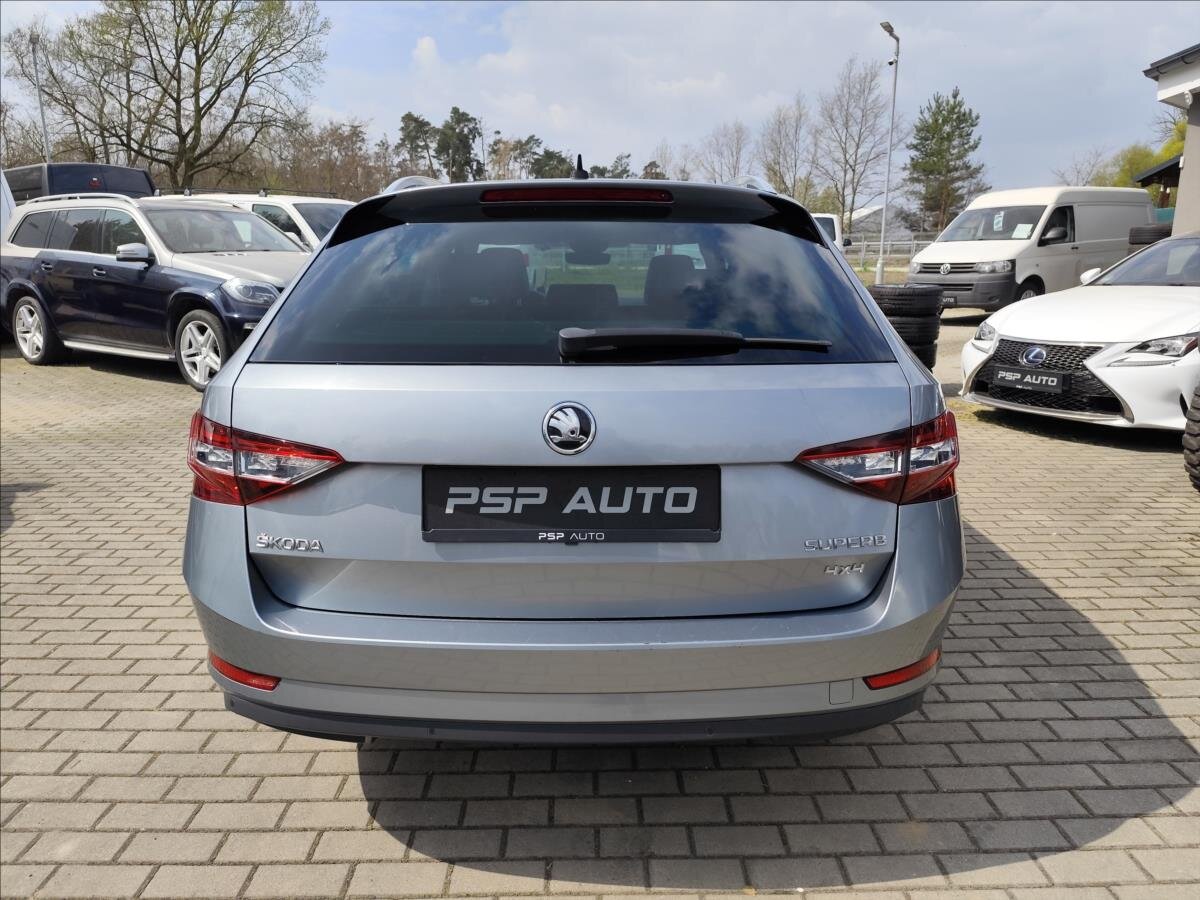 Škoda Superb Kombi 2,0 l 140 kw