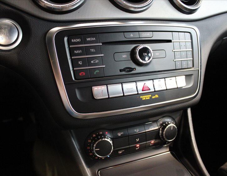 Mercedes-Benz CLA Kombi 2,1 l 125 kw
