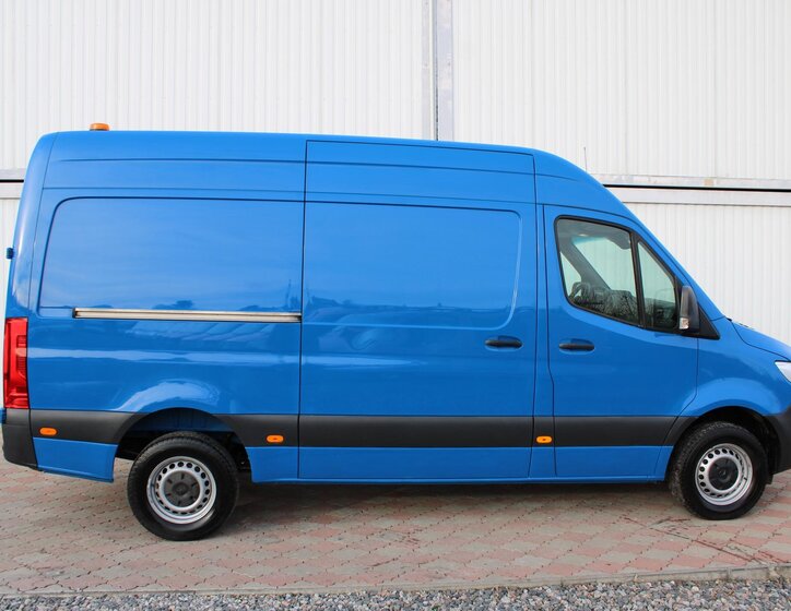 Mercedes-Benz Sprinter Užitková 2,1 l 120 kw