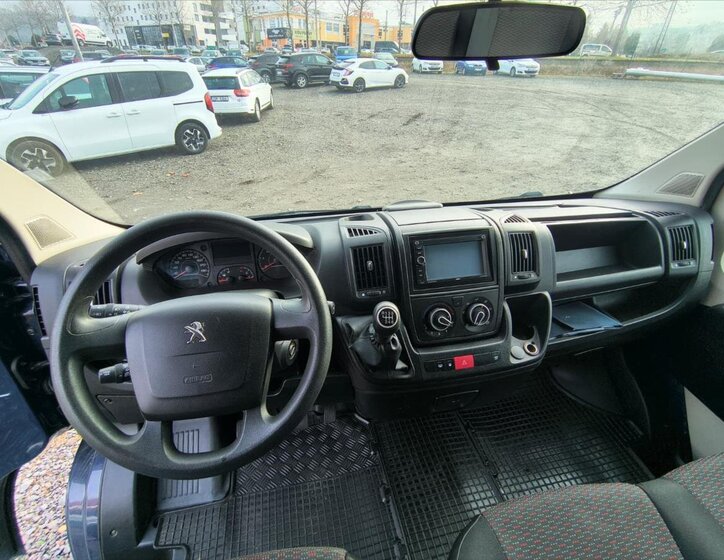 Peugeot Boxer 4
