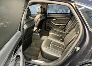 Audi A8 12
