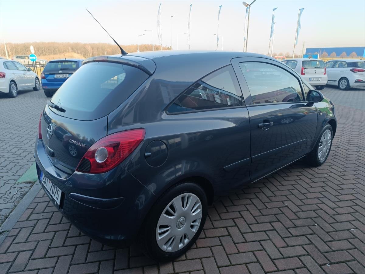 Opel Corsa Hatchback 1,2 l 59 kw