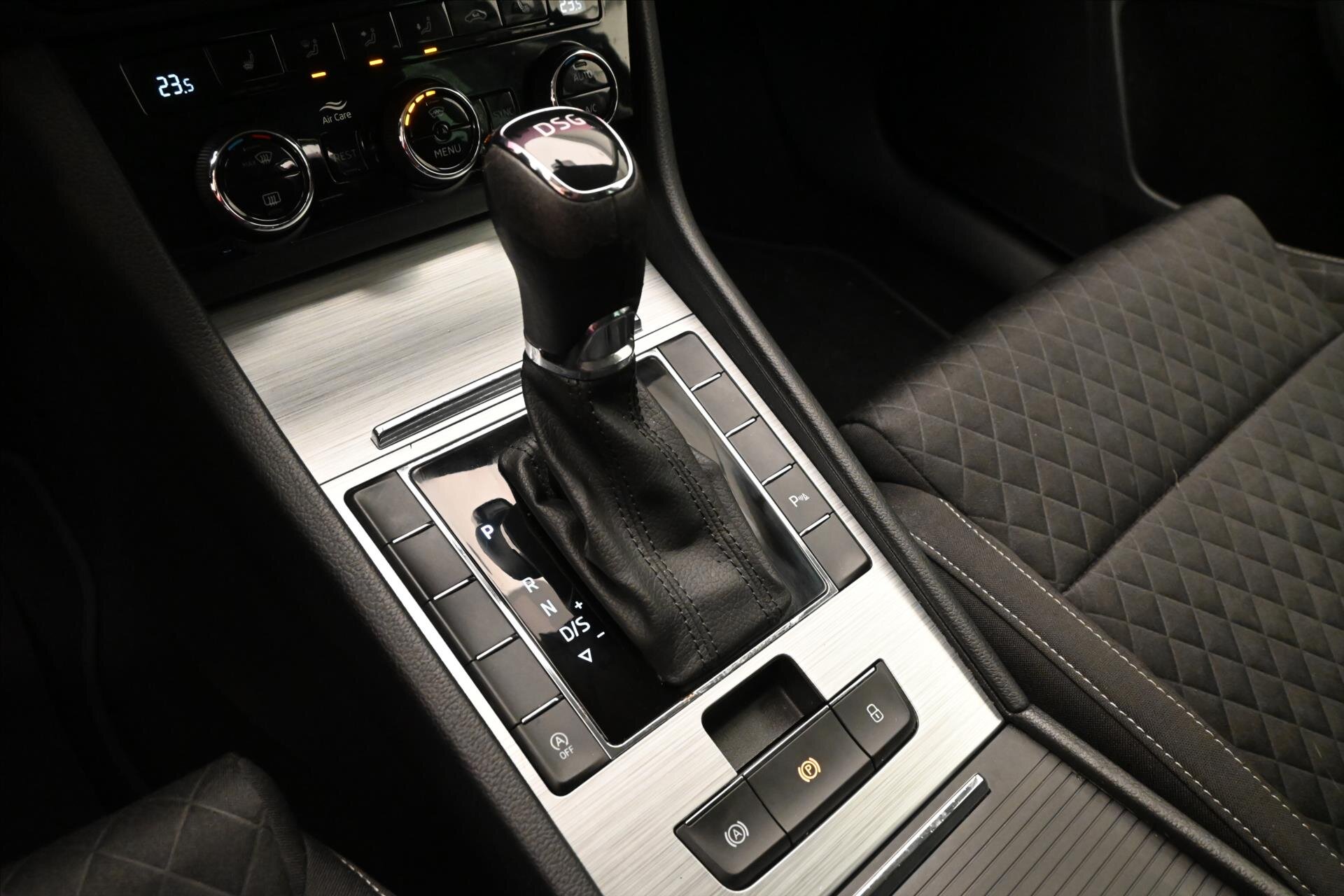 Škoda Superb Kombi 2,0 l 110 kw