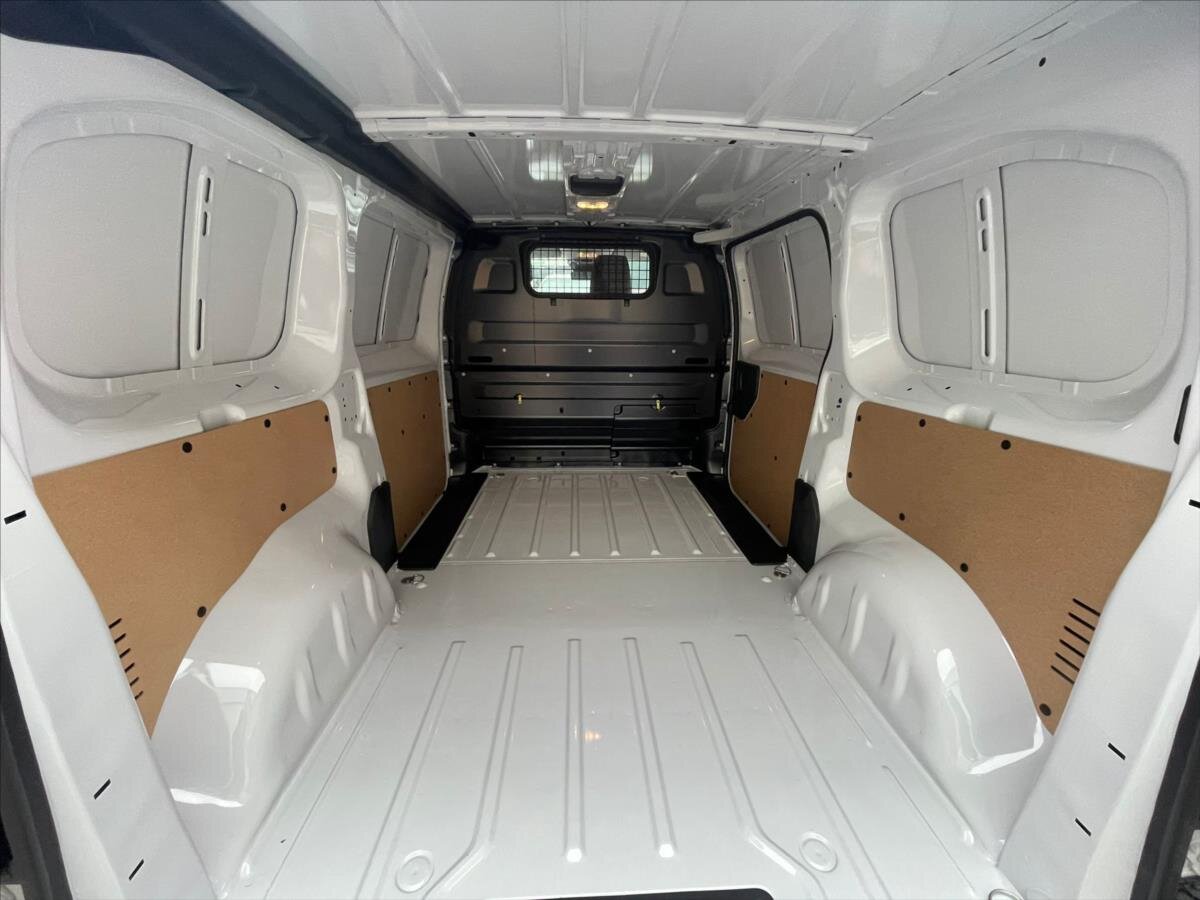 Toyota ProAce VAN-Minibus 2,0 l 106 kw