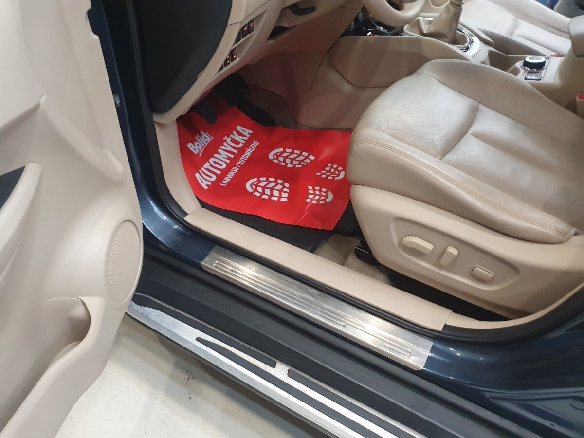 Nissan X-Trail MPV 1,6 l 96 kw