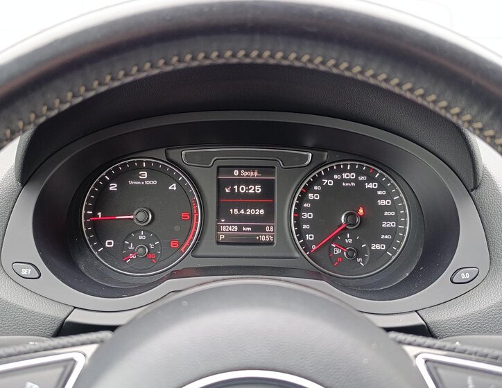 Audi Q3 SUV / Terénní 2,0 l 110 kw