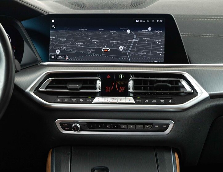 BMW X5 SUV 3,0 l 195 kw