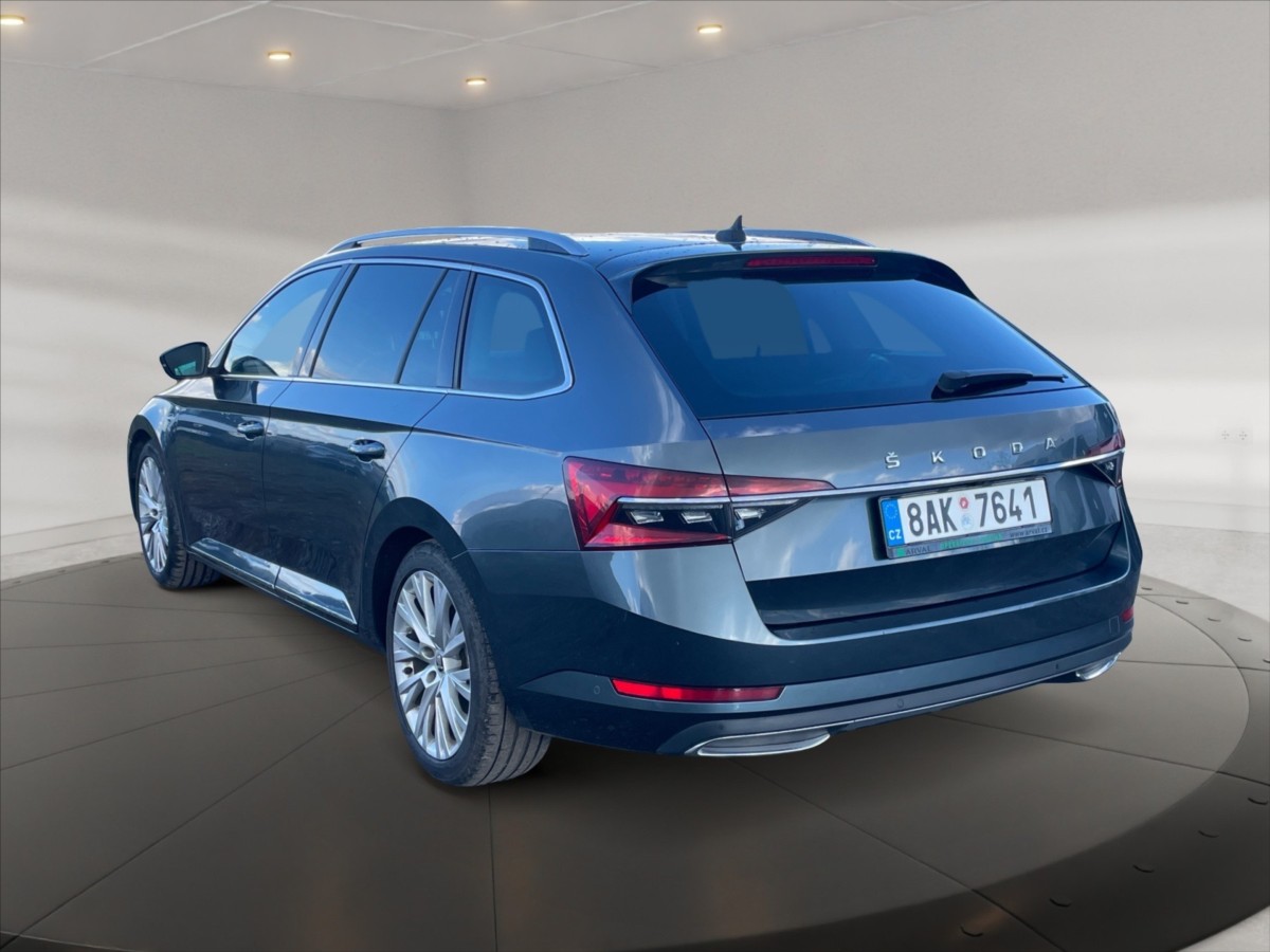 Škoda Superb