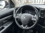 Mitsubishi Outlander SUV 2,0 l 110 kw