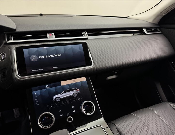 Land Rover Range Rover Velar SUV / Terénní 2,0 l 150 kw