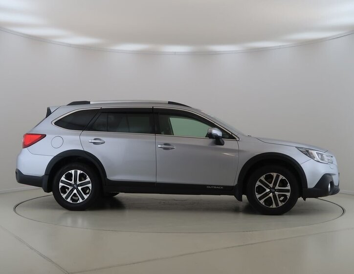 Subaru Outback Kombi 2,5 l 129 kw
