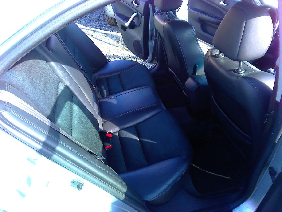 Honda Accord Sedan / Limuzína 2,4 l 140 kw