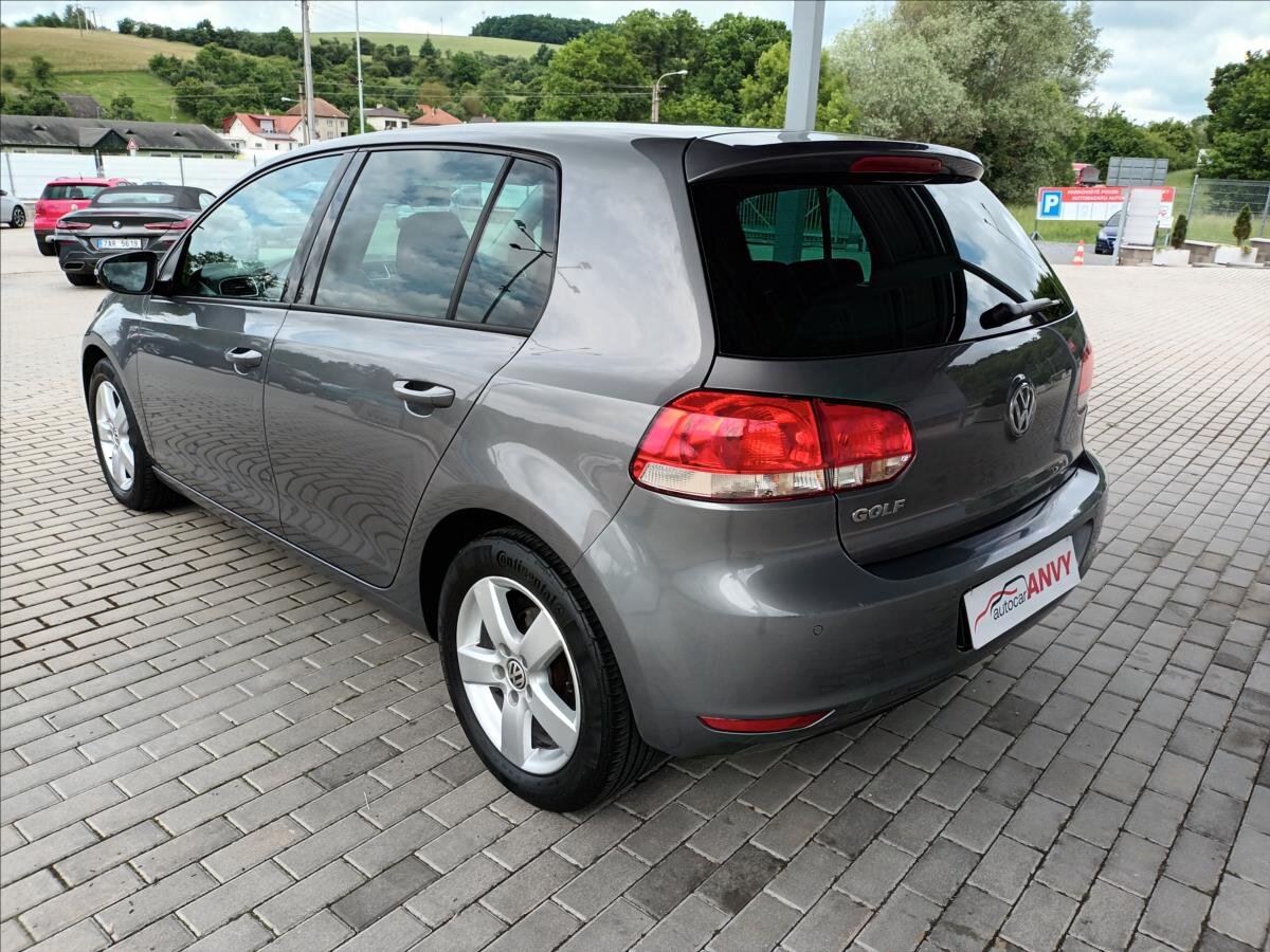 Volkswagen Golf Hatchback 1,2 l 63 kw