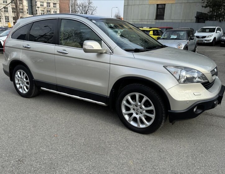 Honda CR-V SUV / Terénní 2,0 l 110 kw
