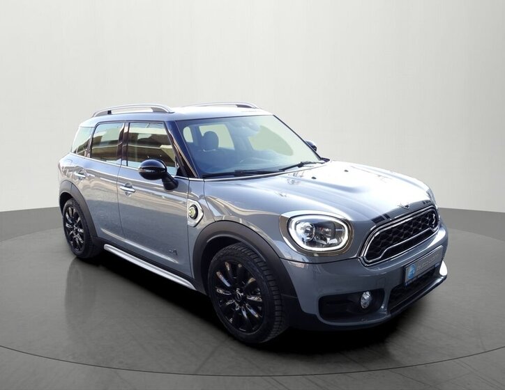 Mini Ostatní Kombi 1,5 l 165 kw