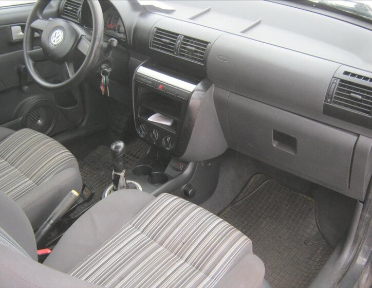 Volkswagen Fox Hatchback 1,2 l 40 kw