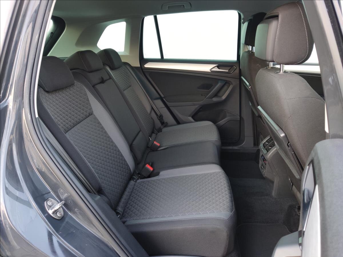 Volkswagen Tiguan SUV / Terénní 2,0 l 110 kw
