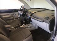 Volkswagen New Beetle 20