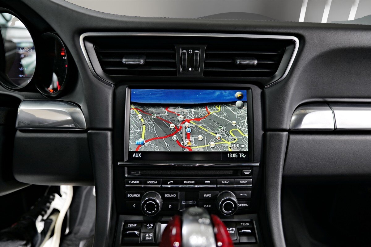 Porsche 911 Kupé 3,8 l 383 kw