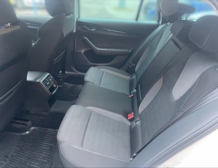 Škoda Octavia Kombi 1,5 l 110 kw