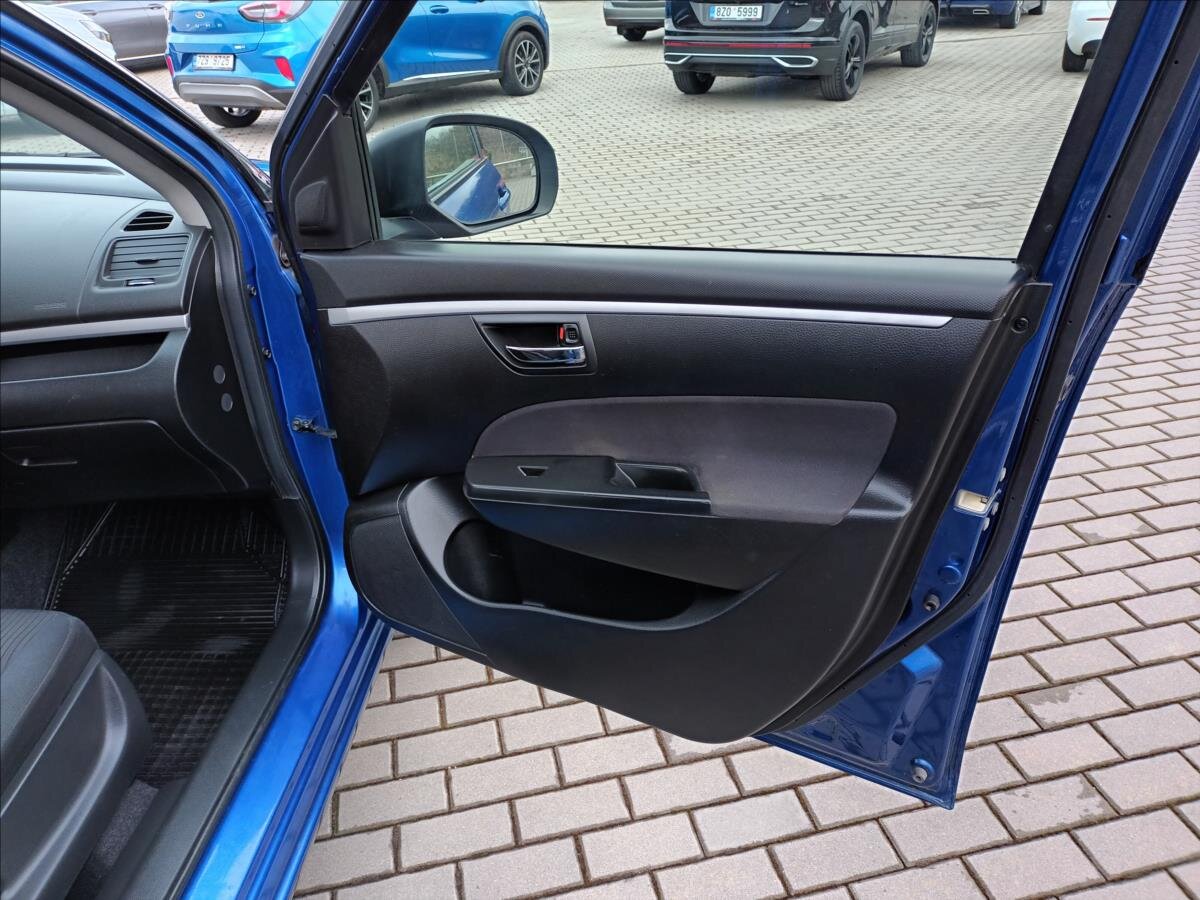Suzuki Swift Hatchback 1,2 l 69 kw