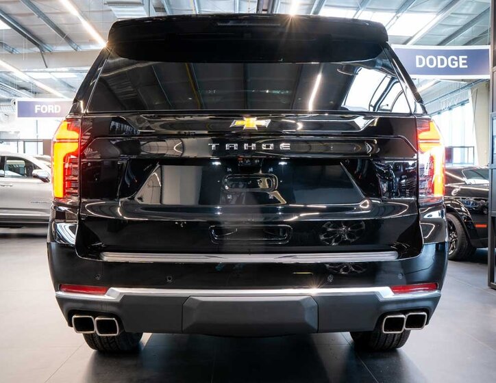 Chevrolet Tahoe SUV 6,2 l 313 kw