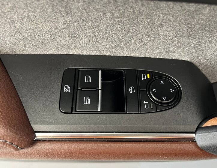 Mazda MX-30 SUV / Terénní 0,0 107 kw