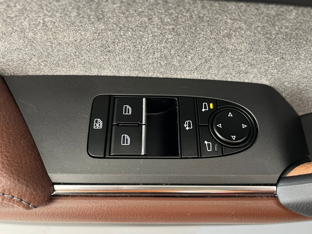 Mazda MX-30 SUV / Terénní 0,0 107 kw