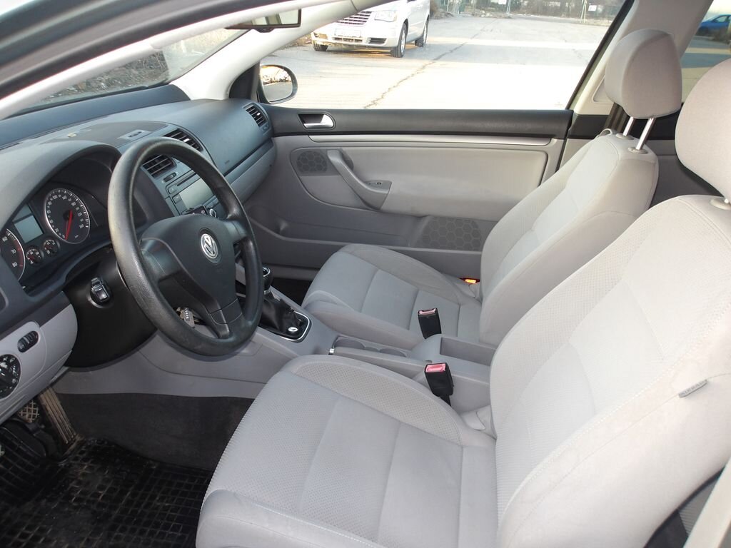 Volkswagen Golf Hatchback 1,6 l 85 kw