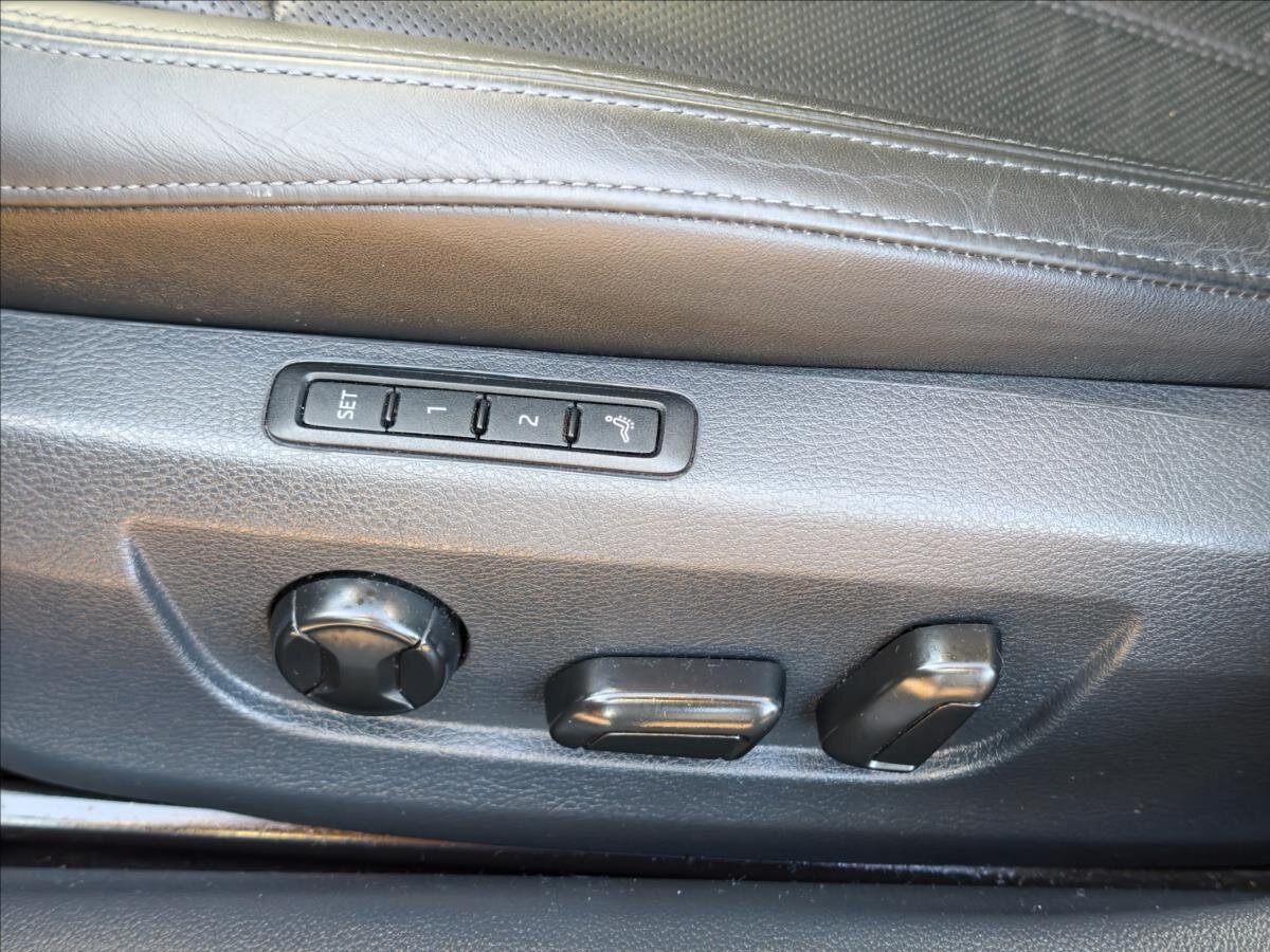 Škoda Superb Kombi 2,0 l 140 kw