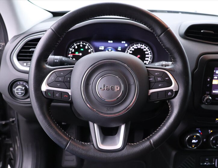Jeep Renegade SUV / Terénní 1,4 l 103 kw