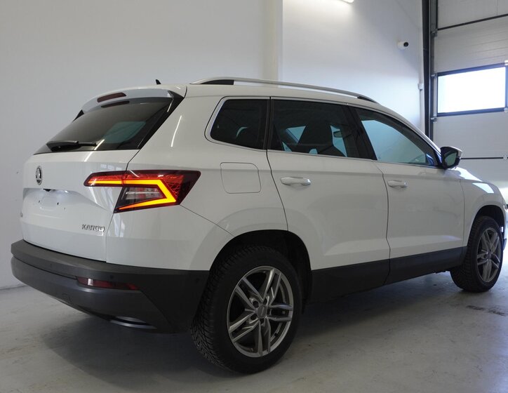 Škoda Karoq SUV / Terénní 1,5 l 110 kw