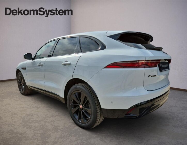 Jaguar F-Pace SUV / Terénní 2,0 l 150 kw
