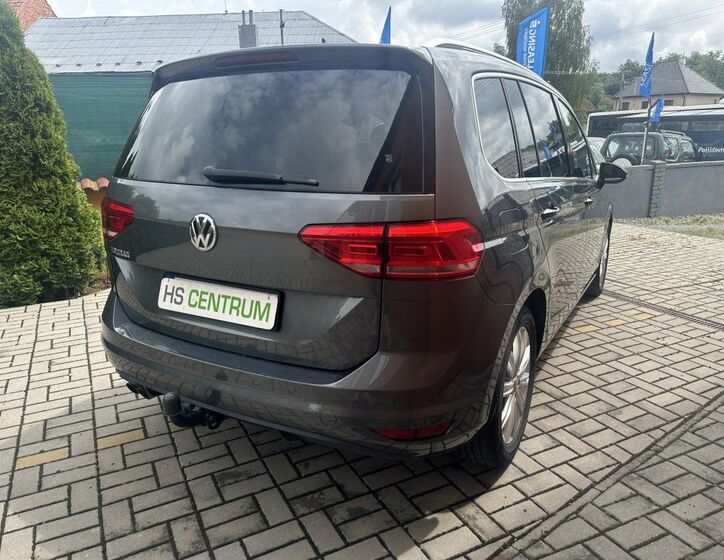 Volkswagen Touran 3