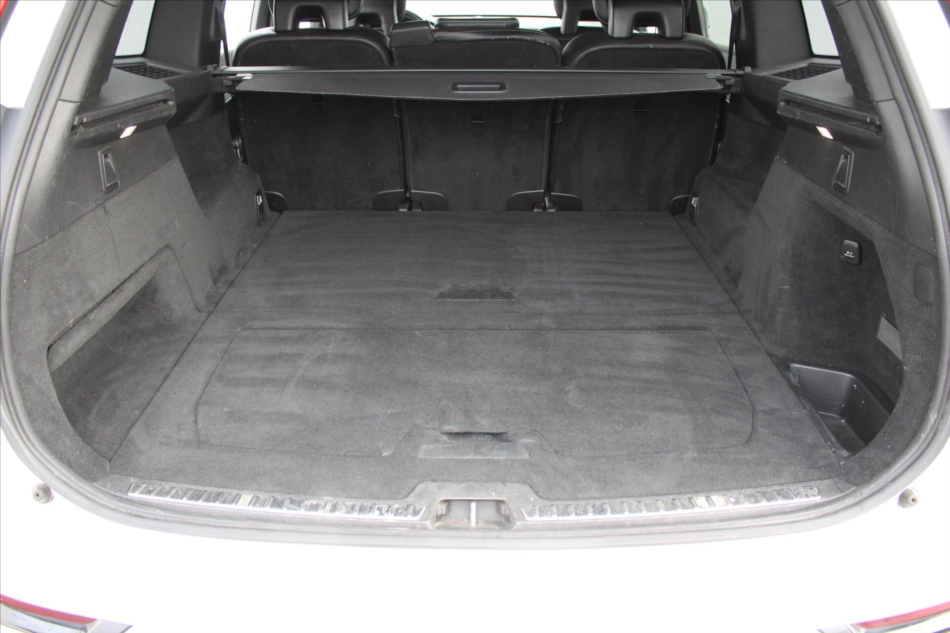 Volvo XC90 SUV 2,0 l 173 kw