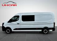 Nissan Interstar 4