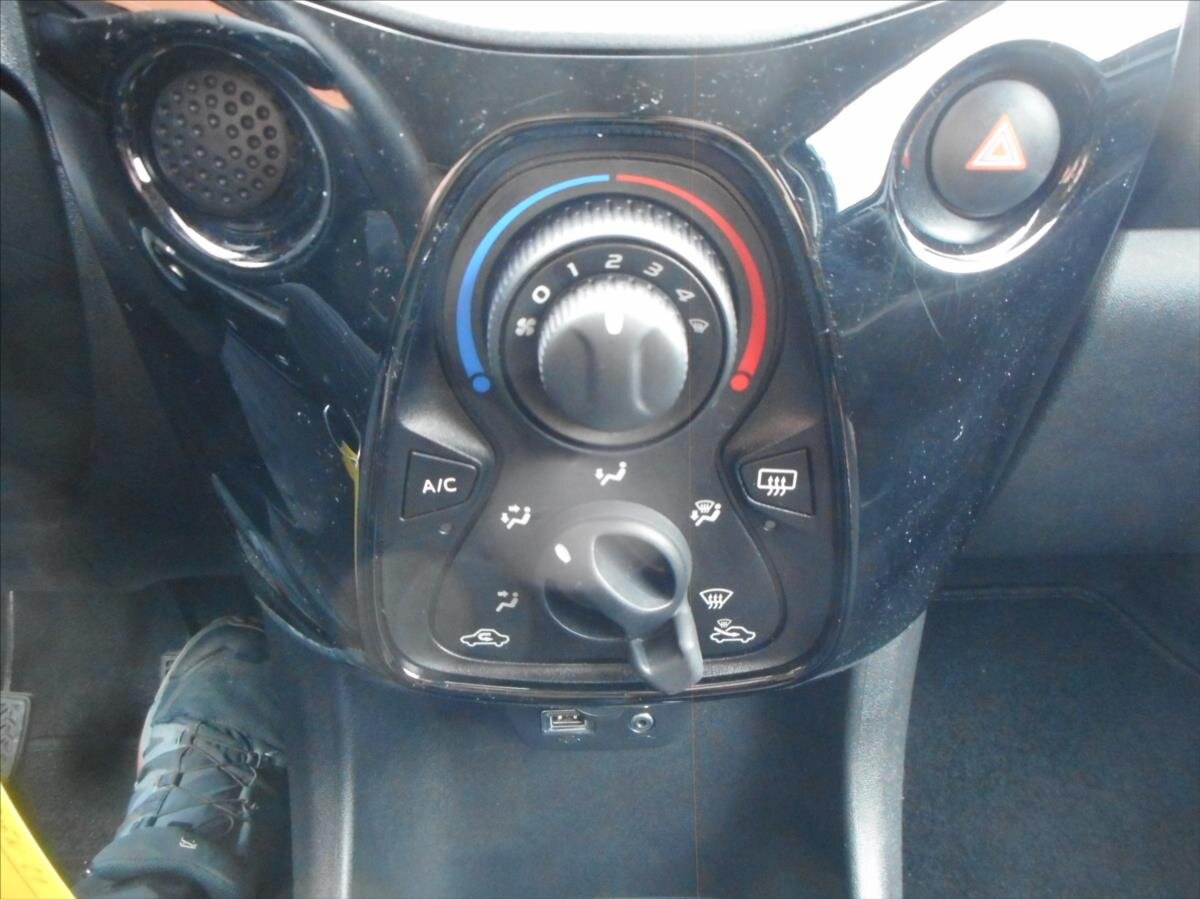 Citroën C1 Hatchback 998,0 53 kw