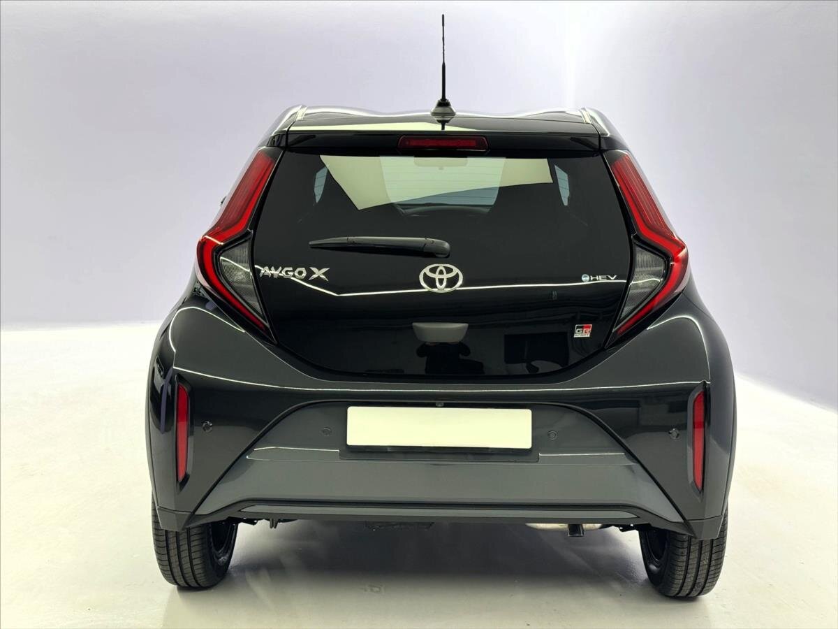 Toyota Aygo Hatchback 1,5 l 85 kw